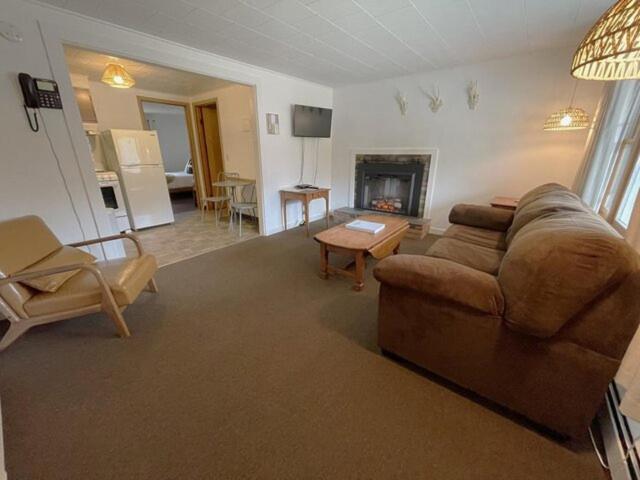 Berkshire Valley Inn North Hancock Extérieur photo